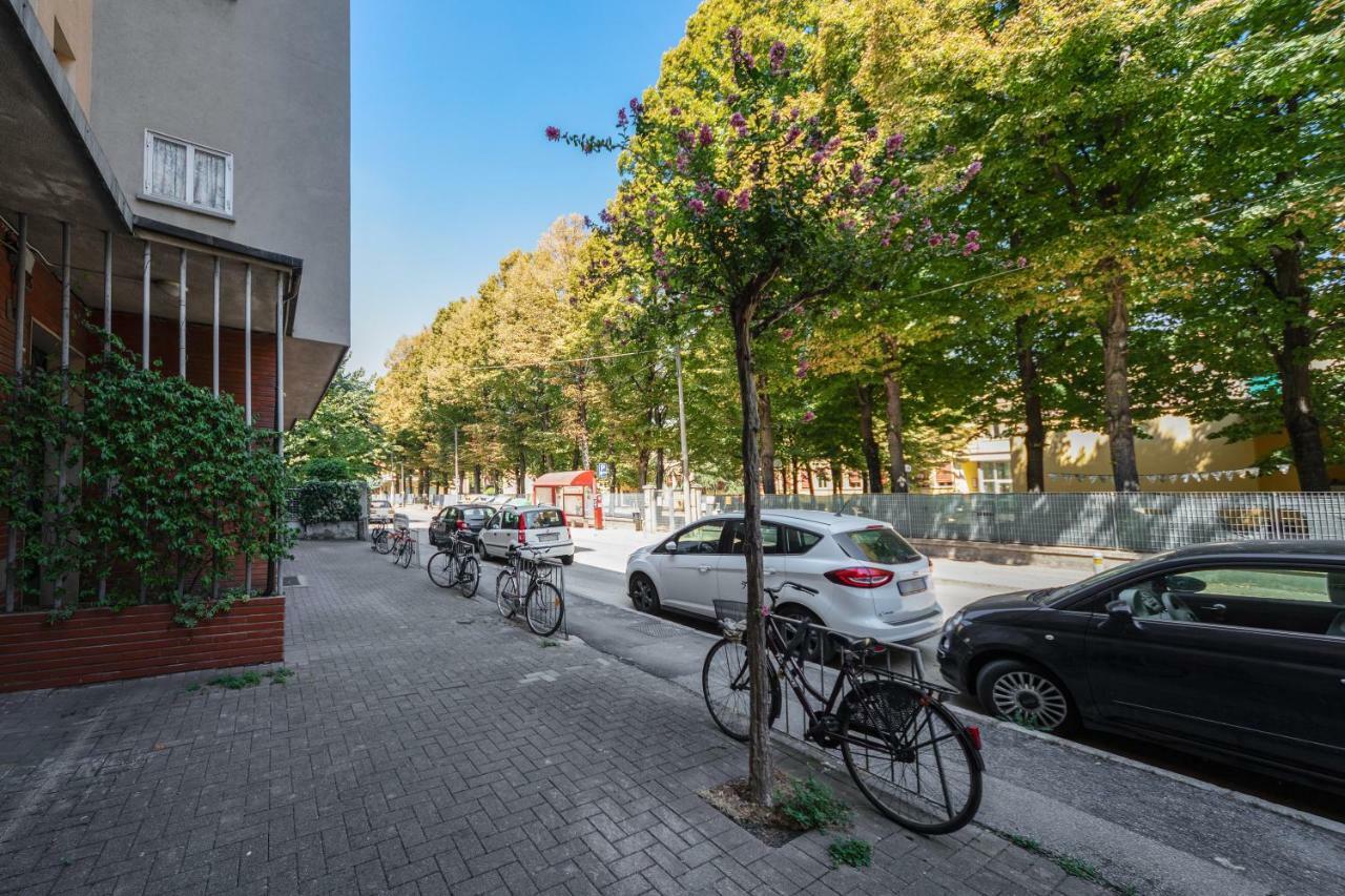 Sant'Orsola Colorful Huge Apartment Bolonya Dış mekan fotoğraf