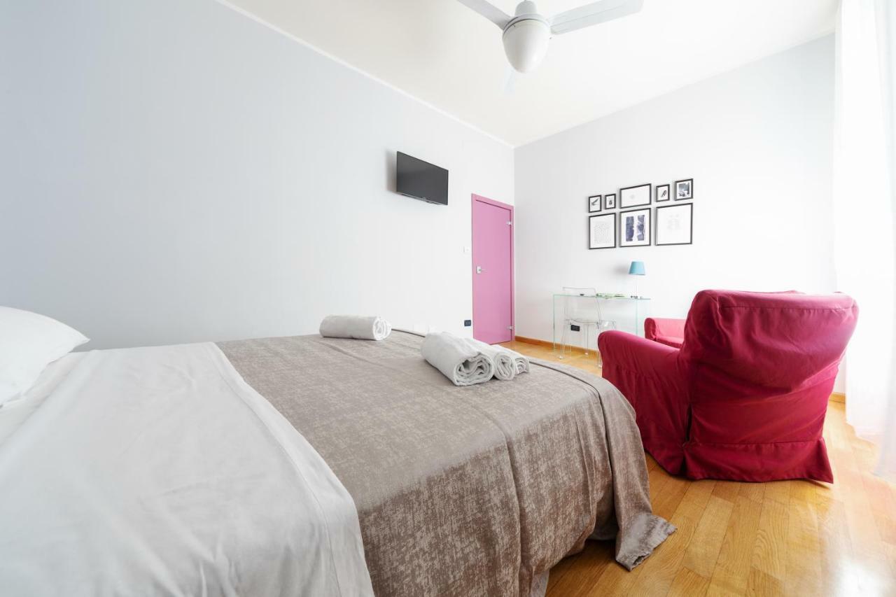 Sant'Orsola Colorful Huge Apartment Bolonya Dış mekan fotoğraf